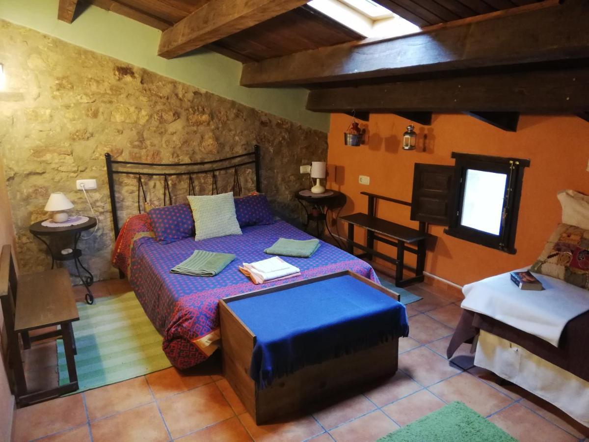 La Vieja Escuela Villa Fuentes de Rubielos ภายนอก รูปภาพ